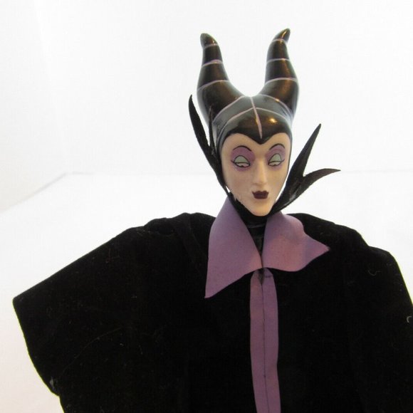 Sleeping Beauty Disney Deagostini Porcelain Dolls Lot of 2 Princess/Maleficent - Picture 4 of 16